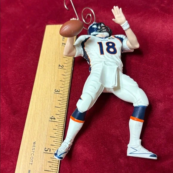 NIB Peyton Manning Denver Broncos Super Bowl 50 Commemorative Ornament 2016 - Picture 5 of 15